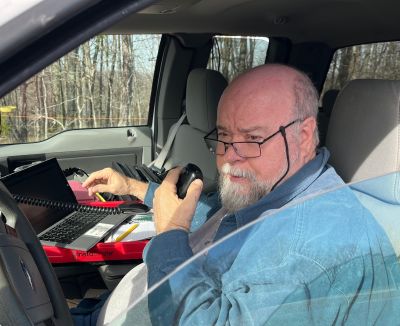 This Thursday Dec. 11 we activated Cloudland Canyon State Park US-2169 from the main park site on top of the hill. The terrestrial and the space weather cooperated for a fun day of radio.

Danny AG4DW made 123 contacts, 81 SSB and 42 FT8 on 40 and 20 meters. He had 9 DX contacts 7 to Canada then Spain and Slovenia. He was using his elevated vertical, POTA Performer antenna.

Allen KN4FKS made 45 SSB contacts with 8 Park to Park contacts. He had 38 contacts on 15 meters and 7 on 12 meters. There were 11 DX contacts with 3 to Spain, # to Puerto Rico, 2 to Canada, and then Italy, France and St. Kitts-Nevis. Allen used his 17 foot vertical with 8 radials.

Dan K2DTS had 46 contacts on SSB. All were P2P contacts on pretty much all the bands from 10 to 40 meters. He had DX contacts in Chile, Ecuador, and 2 in Puerto Rico. Dan used his Rybakov vertical antenna. It is a 25 ft wire suspended off a 31 ft. SOTA Beam mast on a drive on support base, uses a 4-1 balun and a single 17 ft counterpoise radial. We found our new POTA antenna but no one had an N connector to UHF adaptor. The crank up tower is a bit rusty but looks promising for later. 

John KB4QXI couldn't make it for the activation but texted us asking "How are band Conditions?" Danny texted back  "There haven't been any decent bands since the 70's" Hi Hi. 

On Tuesday Dec 9 Allen KN4FKS was running a shuttle for Karen his wife for a hike on several Pigeon Mountain Trails. While he waited for her at the Estelle Mine Road site he activated CPMWMA US-3742 he had 58 SSB contacts with 21 P2P contacts. He had 8 contacts on 20 meters, 3 on 40, 5 on 17, and the rest on 15. As usual from that location with the iron ore ground DX was coming in well. There were 4 to Canada, 2 to France, and Germany, Cuba, Mexico, Spain, England and a p2p to Portugal. He used the end fed wire sloper antenna.
